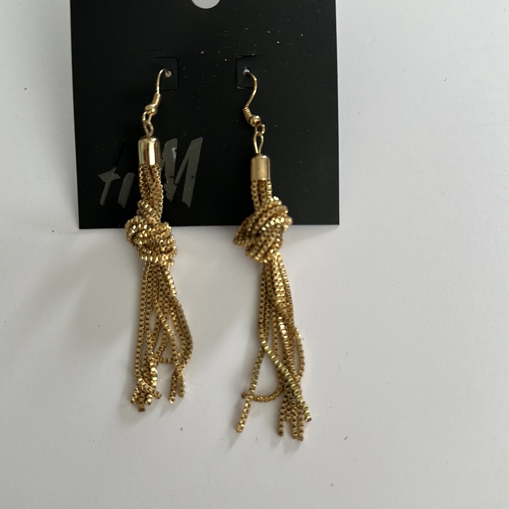 H&M long knotted earrings - Picture 2 of 4